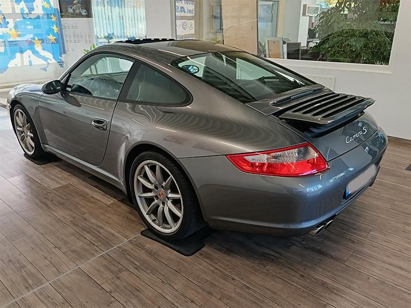 Porsche 911 Carrera S Coupe *3,8L 261kW*SCHALTER*S-DACH* - Kupé: 4 kép. Porsche 911 Carrera S Coupe *3,8L 261kW*SCHALTER*S-DACH* - Kupé: 4 kép.