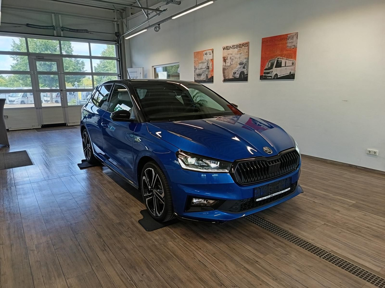 Skoda Fabia Monte Carlo 110 kW DSG*LED*ACC*R-KAM*KESSY - Szedán: 3 kép. Skoda Fabia Monte Carlo 110 kW DSG*LED*ACC*R-KAM*KESSY - Szedán: 3 kép.
