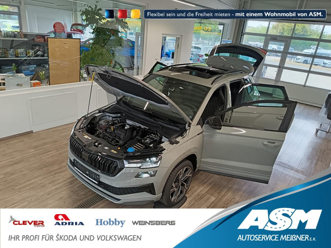 Skoda Karoq Sportline 1,5 TSI DSG*AHK*PSD*STD.HZG*NAVI - Terepjáró/ SUV: 1 kép. Skoda Karoq Sportline 1,5 TSI DSG*AHK*PSD*STD.HZG*NAVI - Terepjáró/ SUV: 1 kép.