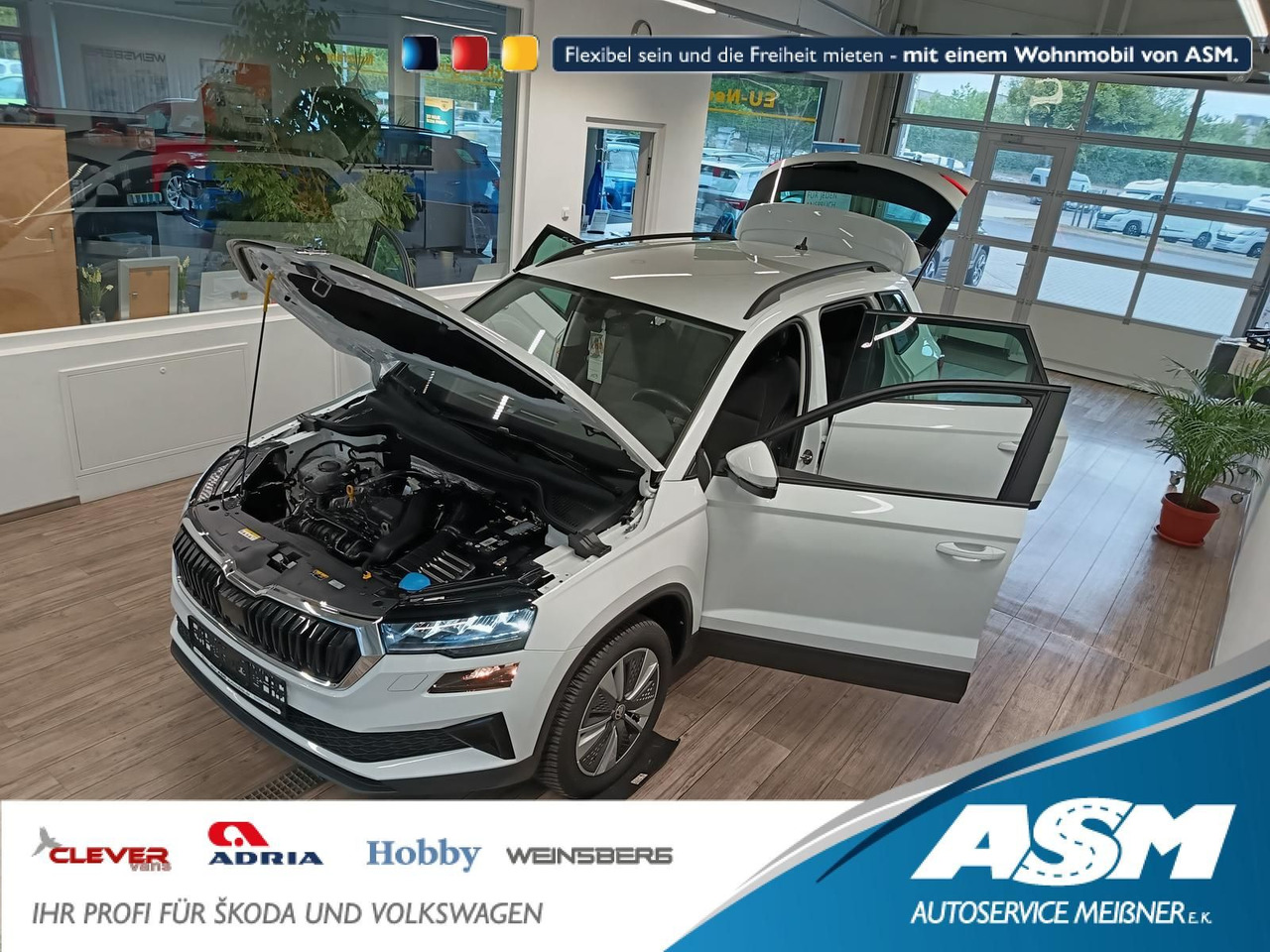 Skoda Karoq Style 1,5TSI DSG*AHK-VORBER*NAVI*LED*R-KAM - Terepjáró/ SUV: 1 kép. Skoda Karoq Style 1,5TSI DSG*AHK-VORBER*NAVI*LED*R-KAM - Terepjáró/ SUV: 1 kép.