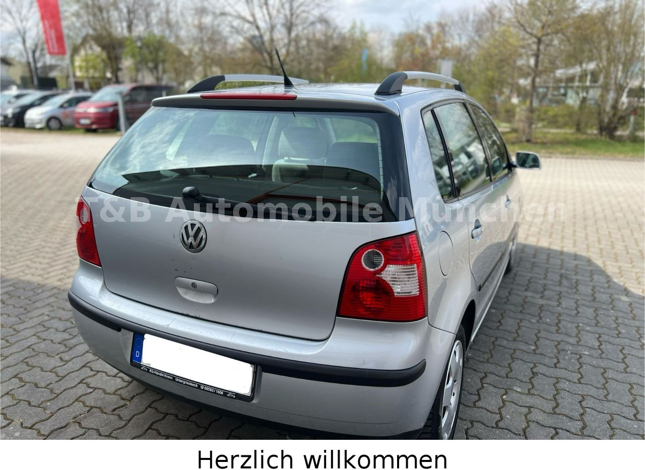 Volkswagen Polo IV 1.2*Comfortline*Klimaanlage*120.000Km* - Autó: 5 kép. Volkswagen Polo IV 1.2*Comfortline*Klimaanlage*120.000Km* - Autó: 5 kép.