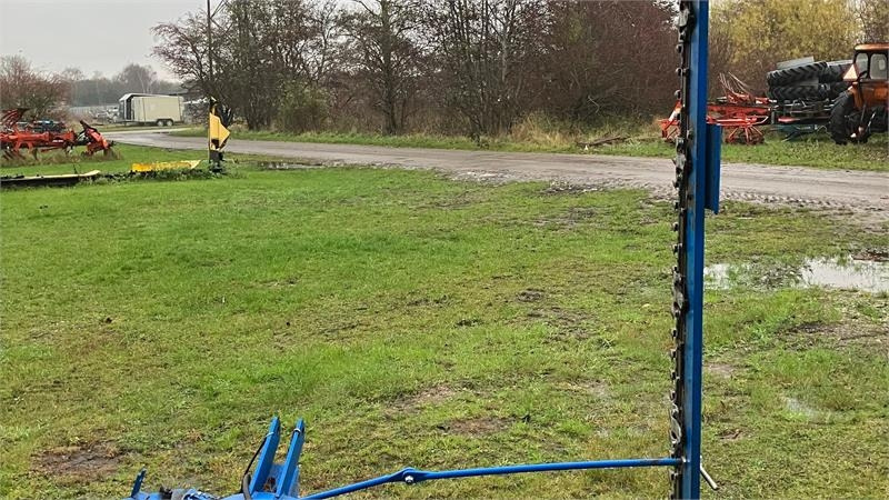 BCS Duplex Stone Gold 8 fod - Szénaforgató: 1 kép. BCS Duplex Stone Gold 8 fod - Szénaforgató: 1 kép.