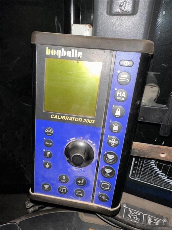 Bogballe EXW Trend. 2200L - Műtrágyaszóró: 5 kép. Bogballe EXW Trend. 2200L - Műtrágyaszóró: 5 kép.