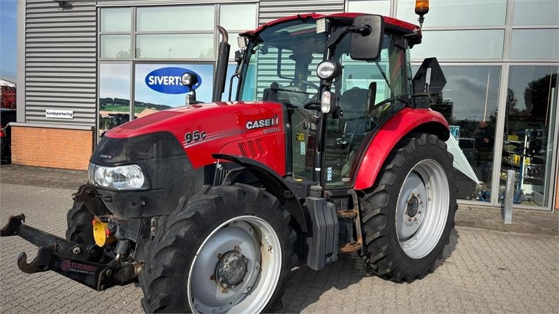 Case IH Farmall 95C Farmall 95C - Traktor: 1 kép. Case IH Farmall 95C Farmall 95C - Traktor: 1 kép.