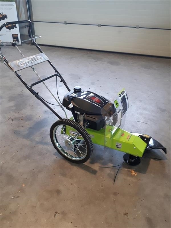 Grillo HWT 550 - Kerti fűkasza: 1 kép. Grillo HWT 550 - Kerti fűkasza: 1 kép.