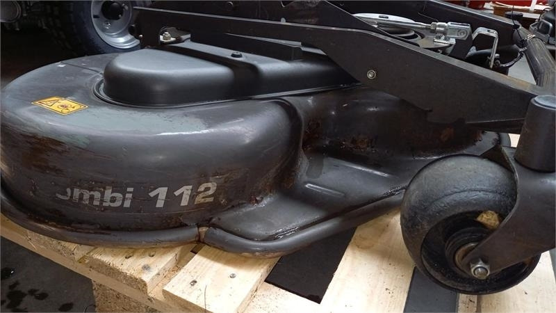 Husqvarna COMBI 112 300SERIE 9671885-01 - Kerti fűkasza: 3 kép. Husqvarna COMBI 112 300SERIE 9671885-01 - Kerti fűkasza: 3 kép.