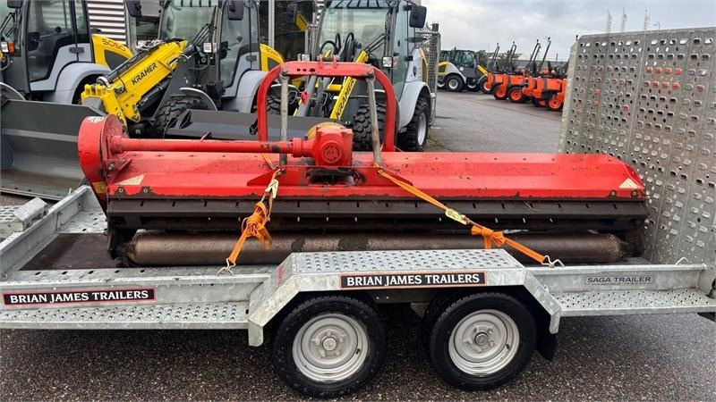 Kuhn VKM 305 Slagleslå maskine - Szárzúzó: 2 kép. Kuhn VKM 305 Slagleslå maskine - Szárzúzó: 2 kép.