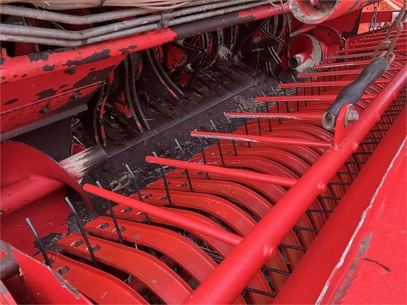 Lely Welger RP 435 Master - Bálázó: 5 kép. Lely Welger RP 435 Master - Bálázó: 5 kép.