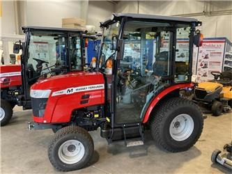 Massey Ferguson 1740 HC - Kommunális traktor: 1 kép. Massey Ferguson 1740 HC - Kommunális traktor: 1 kép.