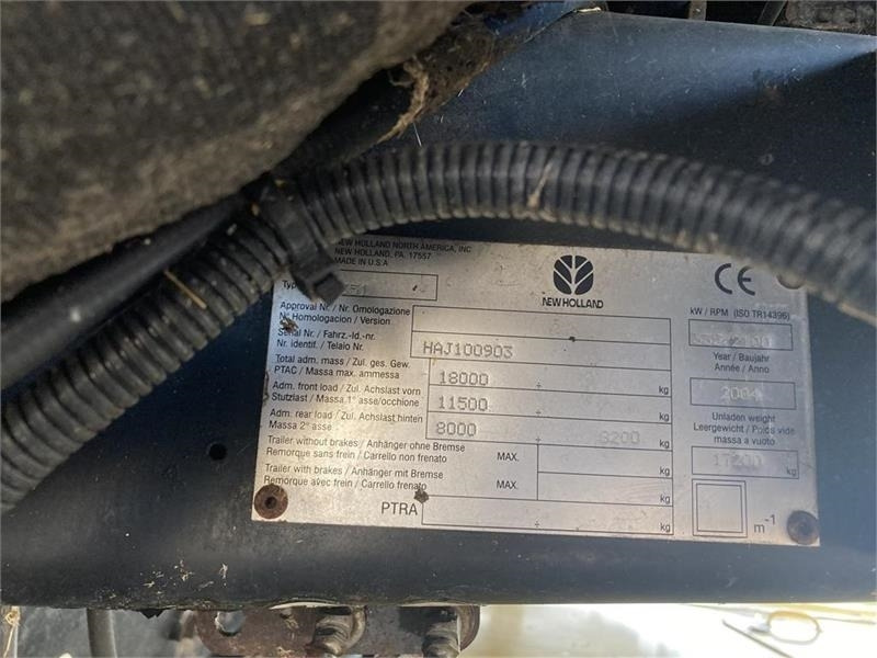 Kombájn New Holland CR 980: 12 kép. Kombájn New Holland CR 980: 12 kép.