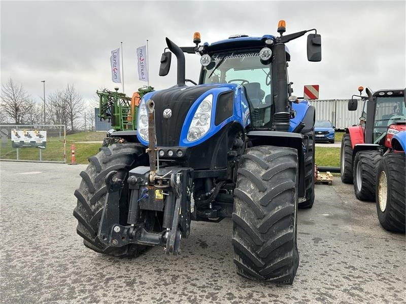 New Holland T8.435 Kun 2639 timer - Traktor: 2 kép. New Holland T8.435 Kun 2639 timer - Traktor: 2 kép.