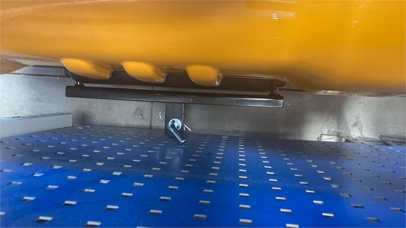 Stiga Tornado 5108 - Kommunális traktor: 5 kép. Stiga Tornado 5108 - Kommunális traktor: 5 kép.