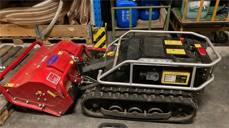 Timan RC-751 Kun 18 timer - Kerti fűkasza: 2 kép. Timan RC-751 Kun 18 timer - Kerti fűkasza: 2 kép.