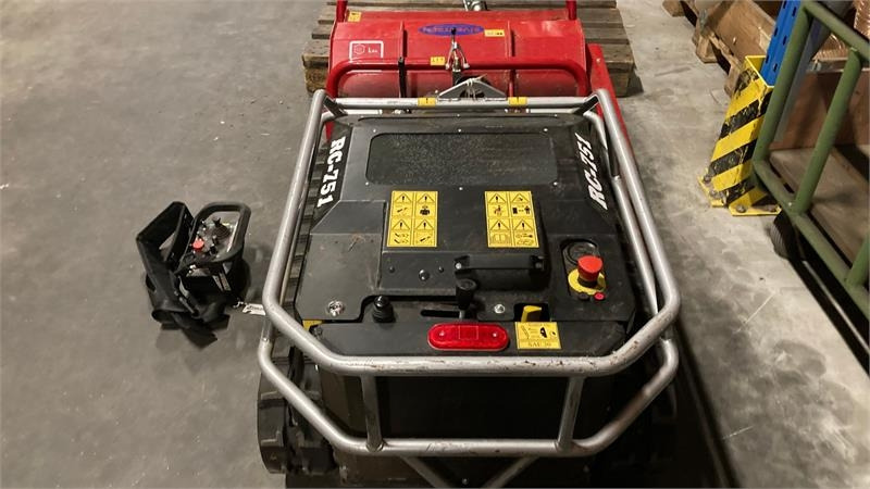 Timan RC-751 Kun 18 timer - Kerti fűkasza: 3 kép. Timan RC-751 Kun 18 timer - Kerti fűkasza: 3 kép.