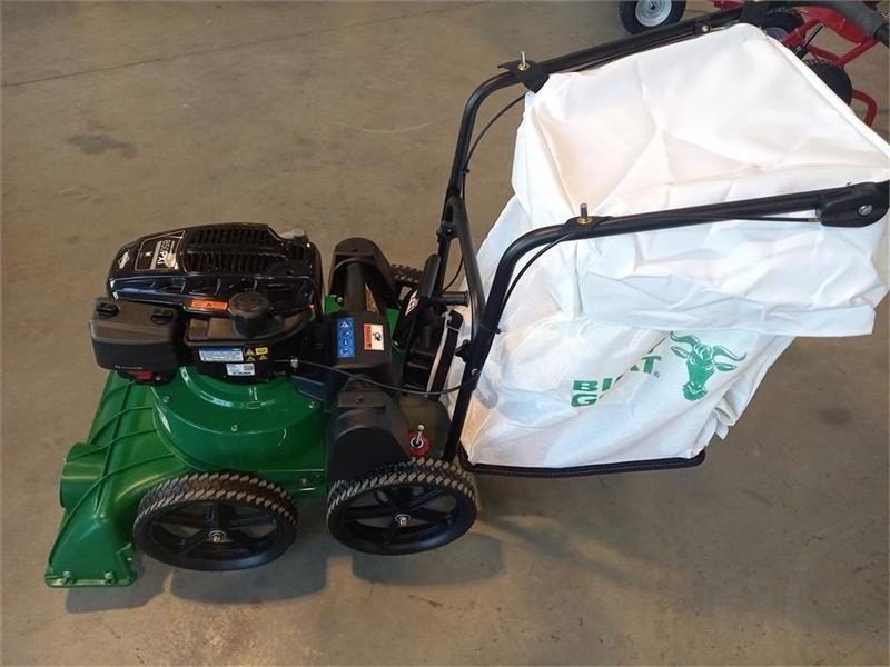 Billy Goat KV601SPEU - Többcélú/ Speciális jármű: 1 kép. Billy Goat KV601SPEU - Többcélú/ Speciális jármű: 1 kép.