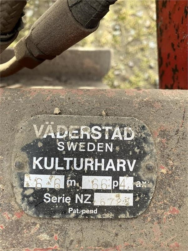 Vaderstad NZ 6,6 meter - Borona: 4 kép. Vaderstad NZ 6,6 meter - Borona: 4 kép.