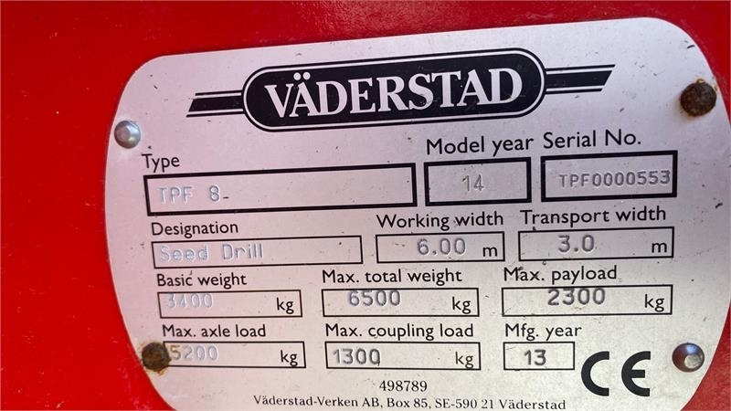 Szemenkénti vetőgép Vaderstad Tempo F 8RK.: 9 kép. Szemenkénti vetőgép Vaderstad Tempo F 8RK.: 9 kép.