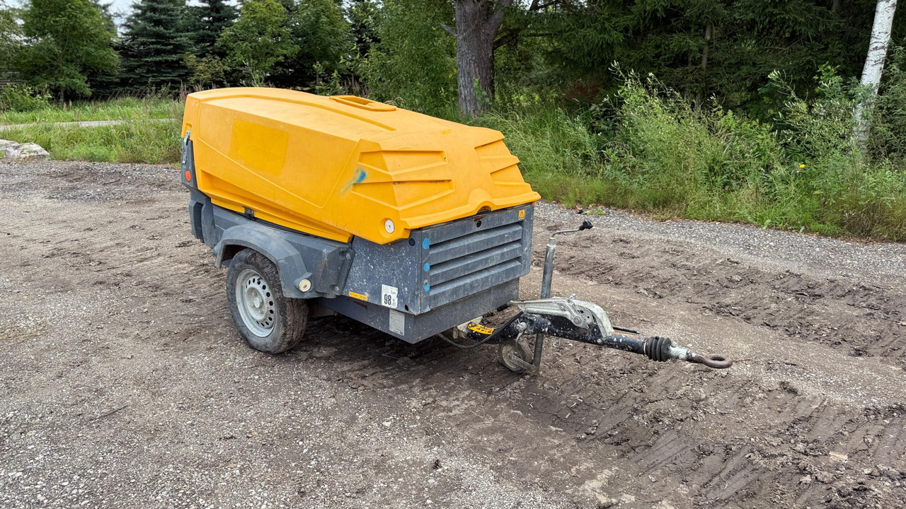 ATLAS COPCO XAS67KD - Légkompresszor: 1 kép. ATLAS COPCO XAS67KD - Légkompresszor: 1 kép.