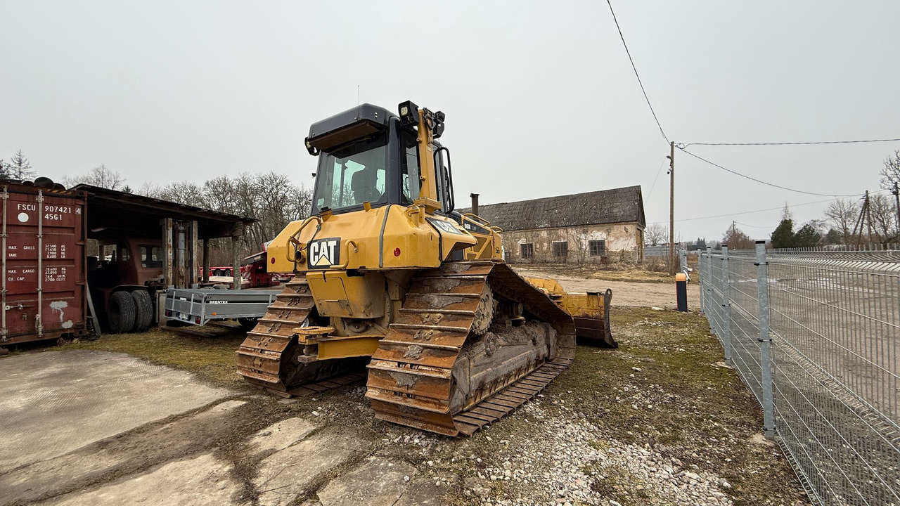 CAT D6N LGP - Buldózer: 5 kép. CAT D6N LGP - Buldózer: 5 kép.