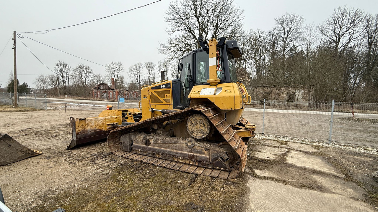 CAT D6N LGP - Buldózer: 4 kép. CAT D6N LGP - Buldózer: 4 kép.