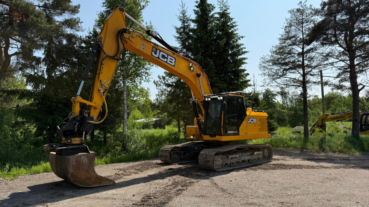 JCB 220X LC - Lánctalpas kotró: 1 kép. JCB 220X LC - Lánctalpas kotró: 1 kép.