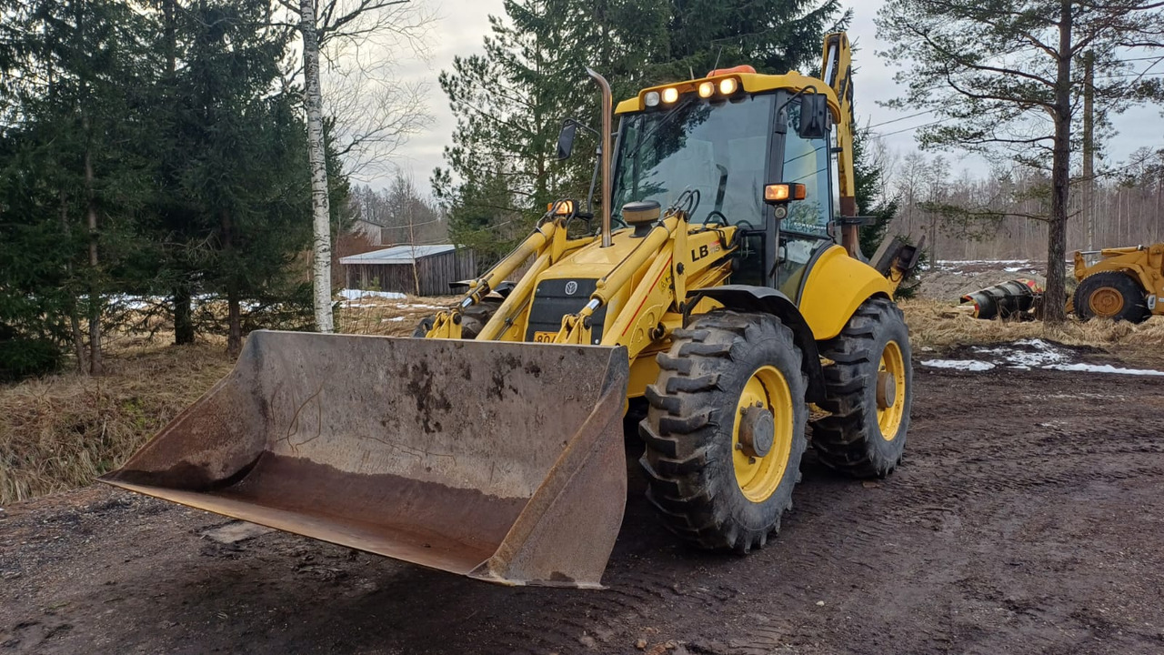 New Holland LB115-4PS - Kotrórakodó: 1 kép. New Holland LB115-4PS - Kotrórakodó: 1 kép.