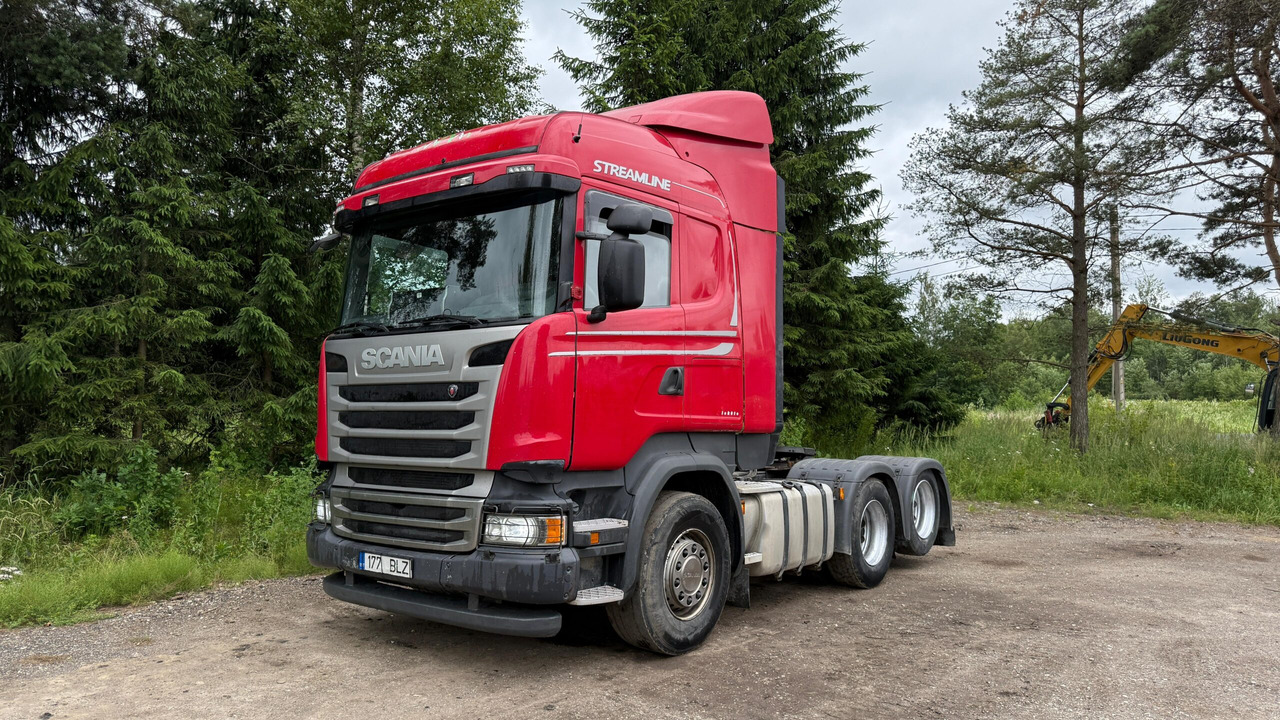 SCANIA R410 - Nyergesvontató: 1 kép. SCANIA R410 - Nyergesvontató: 1 kép.