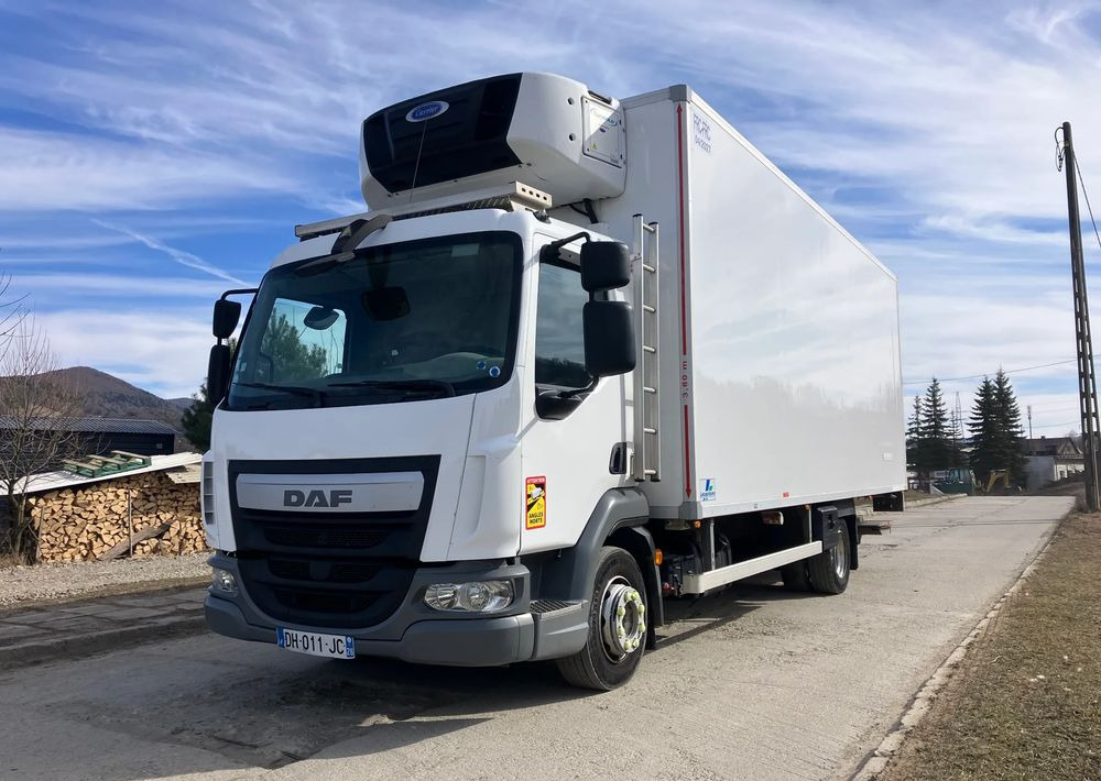 DAF Daf LF 12.210 chłodnia multi temperatura 16 palet - Hűtős teherautó: 1 kép. DAF Daf LF 12.210 chłodnia multi temperatura 16 palet - Hűtős teherautó: 1 kép.