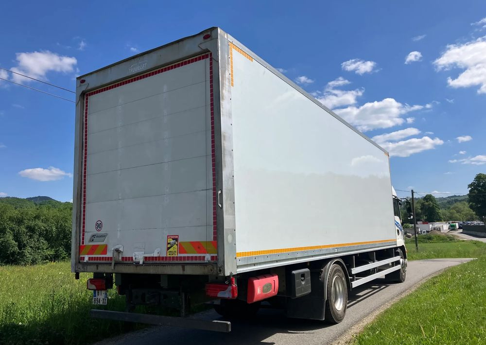 MAN MAN TGM 18.290 KURIERKA KONTENER 20 PALET SYPIALKA - Dobozos felépítményű teherautó: 4 kép. MAN MAN TGM 18.290 KURIERKA KONTENER 20 PALET SYPIALKA - Dobozos felépítményű teherautó: 4 kép.