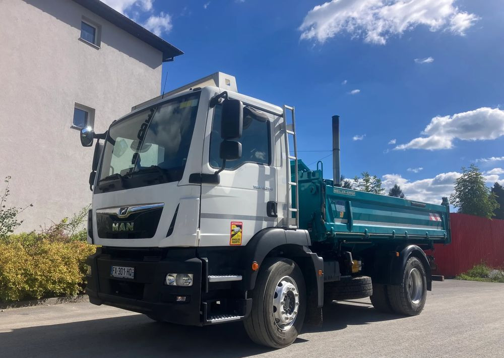 MAN MAN TGM 18.290 kiper MEILLER wywrotka blokada mostu - Billenőplatós teherautó: 2 kép. MAN MAN TGM 18.290 kiper MEILLER wywrotka blokada mostu - Billenőplatós teherautó: 2 kép.