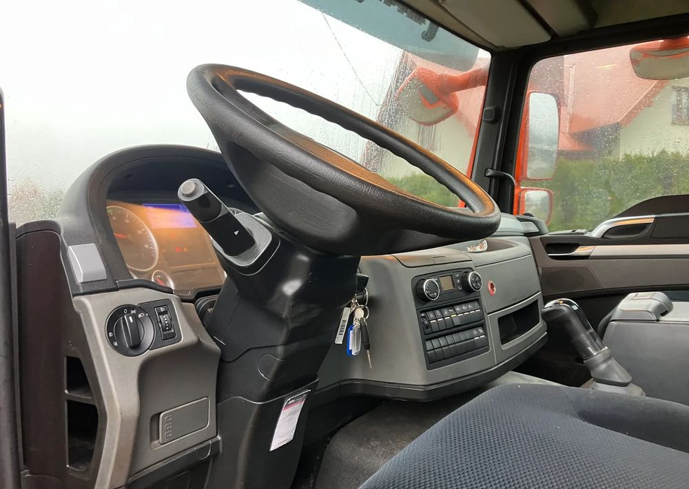 MAN Man TGM 12.250 euro 6 ramo do zabudowy Pomoc drogowa laweta kiper - Alvaz teherautó: 5 kép. MAN Man TGM 12.250 euro 6 ramo do zabudowy Pomoc drogowa laweta kiper - Alvaz teherautó: 5 kép.