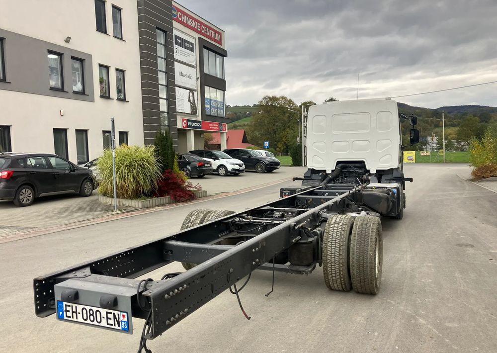 Renault RENAULT Gama D12 euro  6 ramo do zabudowy - Alvaz teherautó: 3 kép. Renault RENAULT Gama D12 euro  6 ramo do zabudowy - Alvaz teherautó: 3 kép.