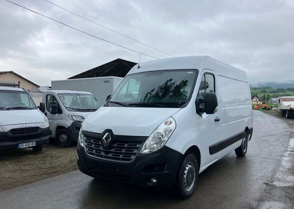 Renault Renault Master L2H2  blaszak - Furgon: 1 kép. Renault Renault Master L2H2  blaszak - Furgon: 1 kép.