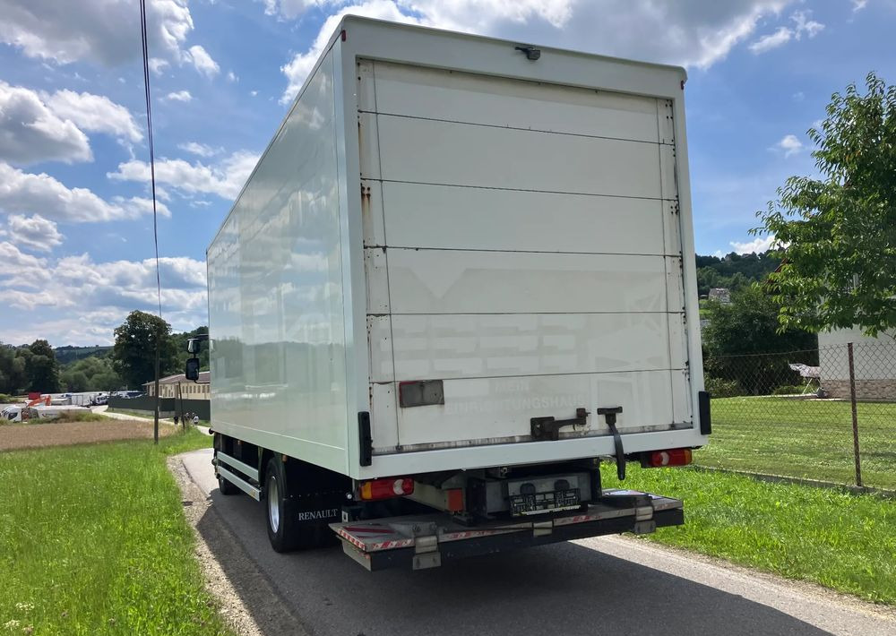 Renault Renault Midlum 220 dxi Kurierka kontener - Dobozos felépítményű teherautó: 4 kép. Renault Renault Midlum 220 dxi Kurierka kontener - Dobozos felépítményű teherautó: 4 kép.