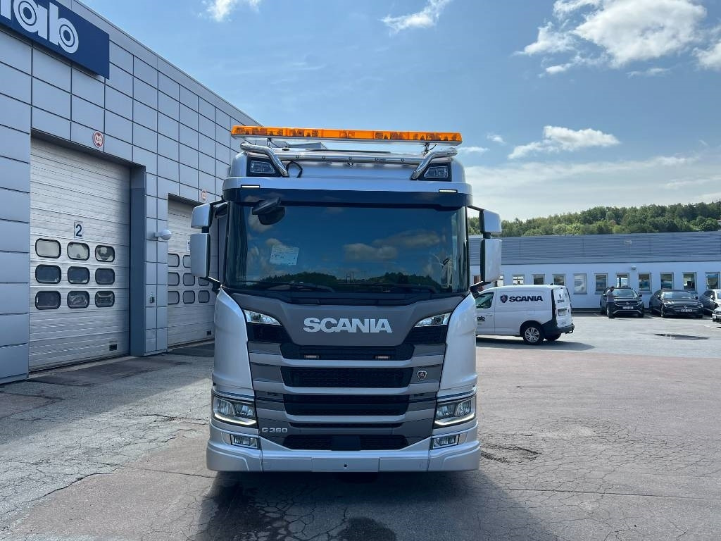 Scania G 360 6x2*4 Brädgårdsbil - Darus autó: 2 kép. Scania G 360 6x2*4 Brädgårdsbil - Darus autó: 2 kép.