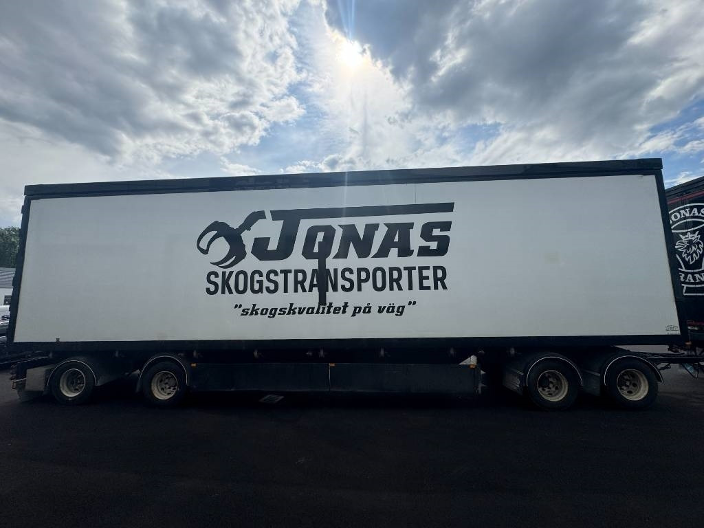 Scania S650 B6x2 Komplett flisekipage - Billenőplatós teherautó: 5 kép. Scania S650 B6x2 Komplett flisekipage - Billenőplatós teherautó: 5 kép.