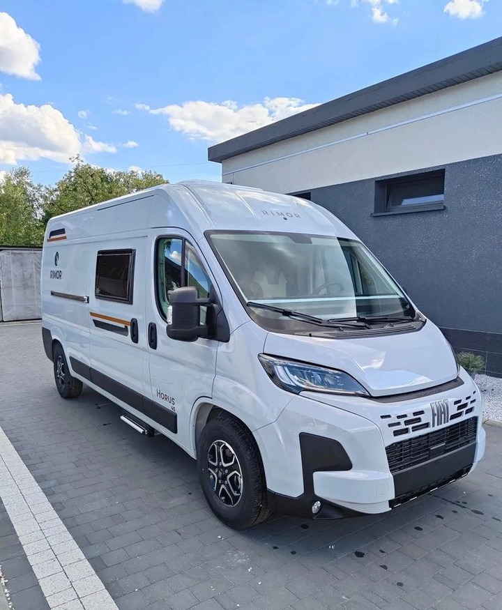 Fiat Ducato Rimor Horus 45 NEW AUTOMAT Grau Truma Diesel Lampen FULL LED 4-Sitzer - Kempingautó: 2 kép. Fiat Ducato Rimor Horus 45 NEW AUTOMAT Grau Truma Diesel Lampen FULL LED 4-Sitzer - Kempingautó: 2 kép.