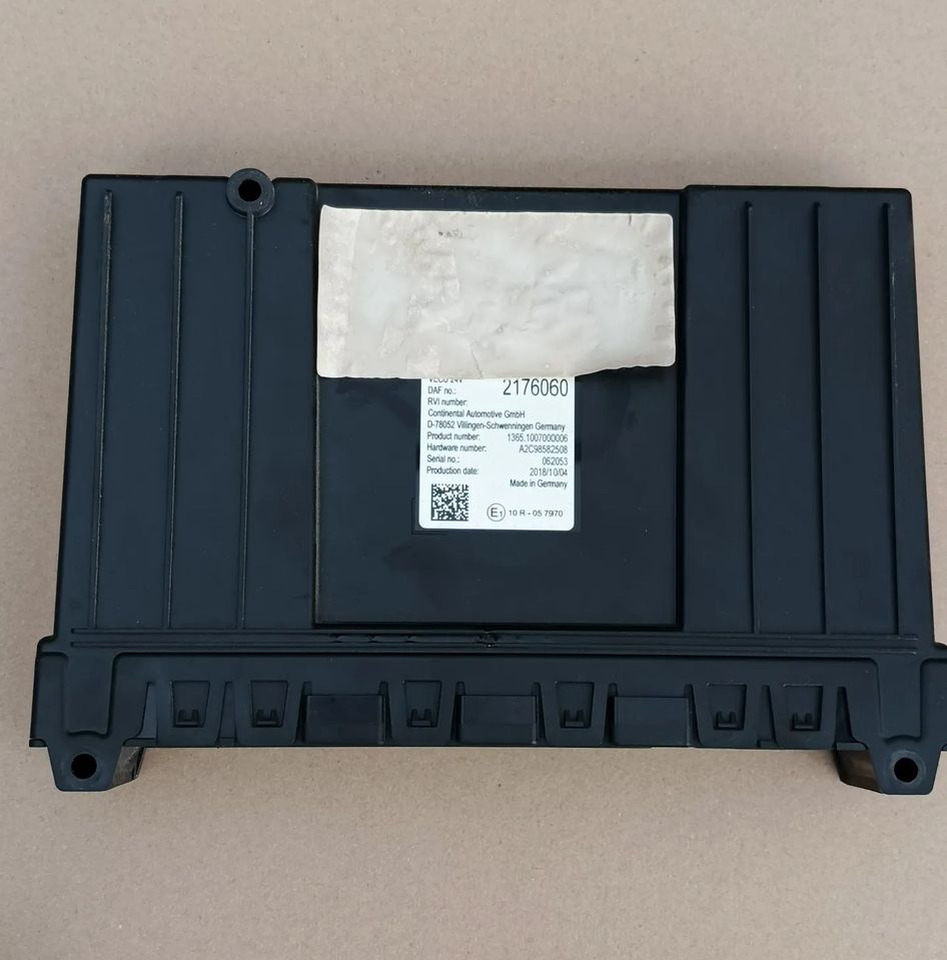 DAF XF 106 EURO 6 MX13 KOMPUTER MODUŁ STEROWNIK VECU 2176060 - ECU - Teherautó: 1 kép. DAF XF 106 EURO 6 MX13 KOMPUTER MODUŁ STEROWNIK VECU 2176060 - ECU - Teherautó: 1 kép.