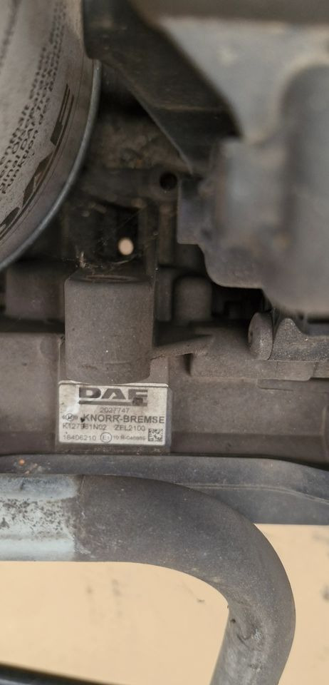 DAF XF OSUSZACZ POWIETRZA APS - Fék alkatrészek - Teherautó: 2 kép. DAF XF OSUSZACZ POWIETRZA APS - Fék alkatrészek - Teherautó: 2 kép.