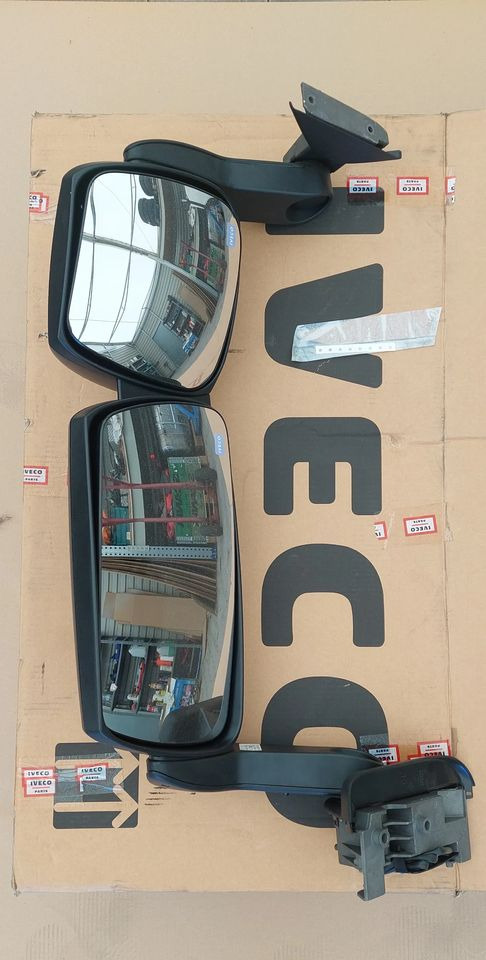 IVECO STRALIS LUSTERKO LEWE - Visszapillantó tükör - Teherautó: 1 kép. IVECO STRALIS LUSTERKO LEWE - Visszapillantó tükör - Teherautó: 1 kép.