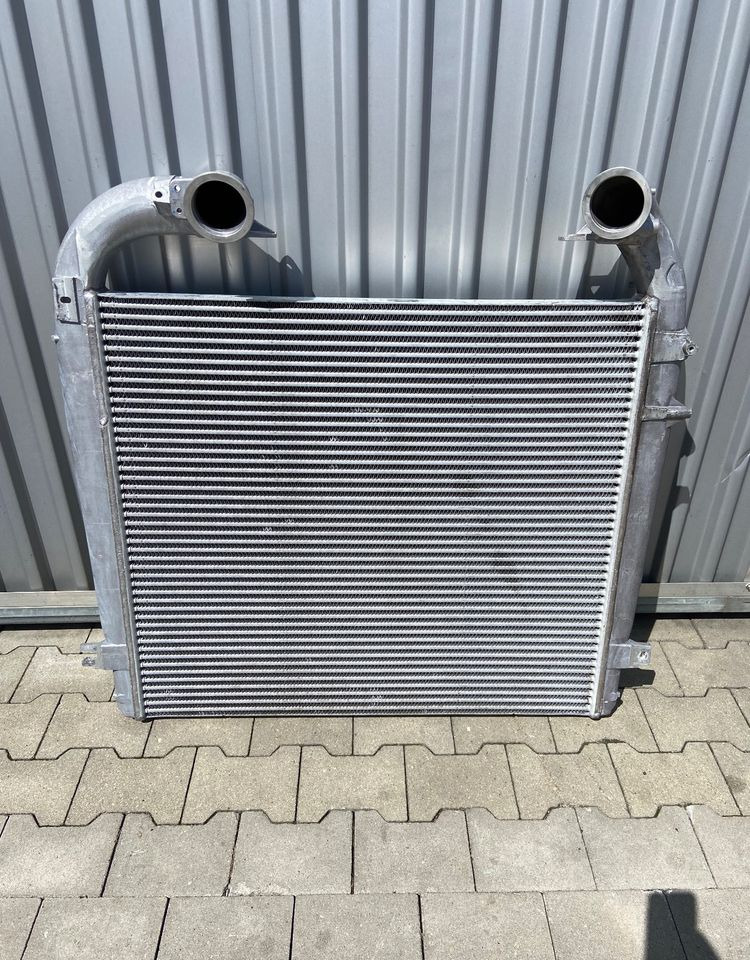 Intercooler Scania G euro 6 chłodnica powietrza 1902444 - Köztes hűtő - Teherautó: 1 kép. Intercooler Scania G euro 6 chłodnica powietrza 1902444 - Köztes hűtő - Teherautó: 1 kép.