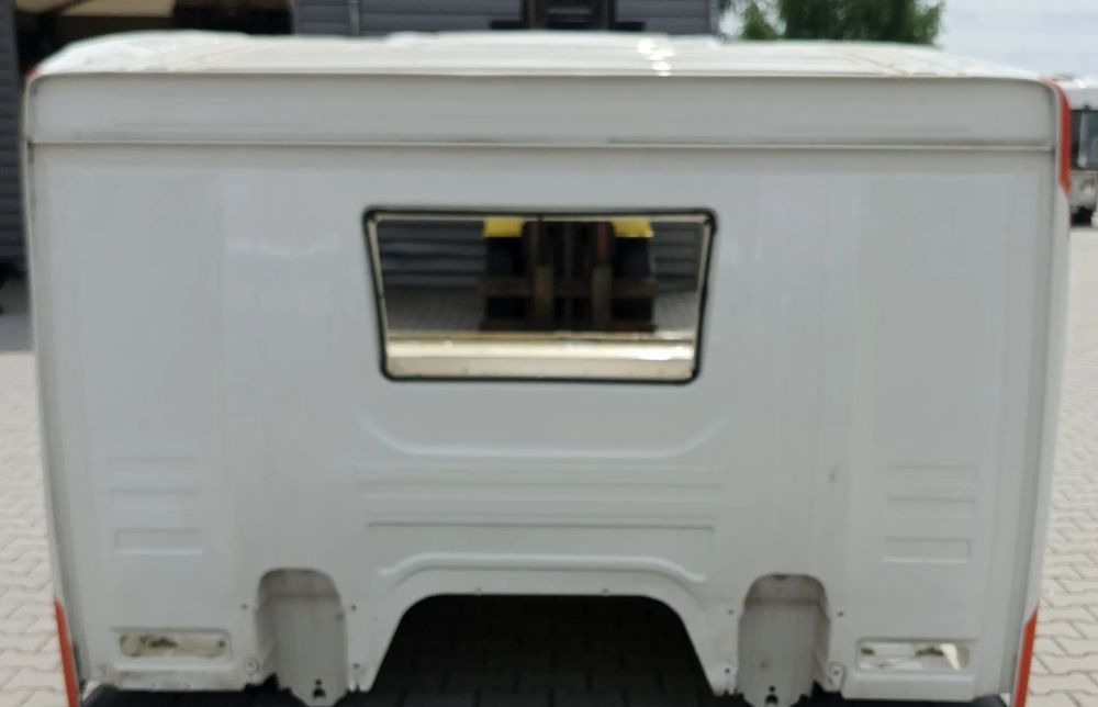 KABINA SCANIA P NGT - Fülke - Teherautó: 2 kép. KABINA SCANIA P NGT - Fülke - Teherautó: 2 kép.