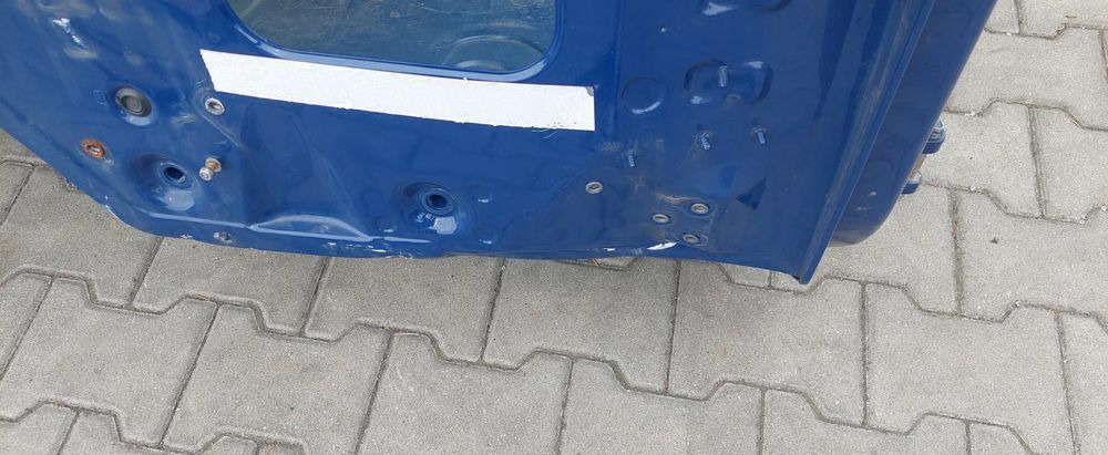 KABINA VOLVO FL 2022R - Fülke - Teherautó: 5 kép. KABINA VOLVO FL 2022R - Fülke - Teherautó: 5 kép.