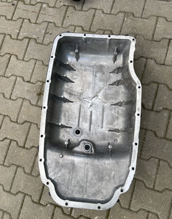 Miska olejowa Scania R XPI euro 6 misa oleju - Olajteknő - Teherautó: 1 kép. Miska olejowa Scania R XPI euro 6 misa oleju - Olajteknő - Teherautó: 1 kép.