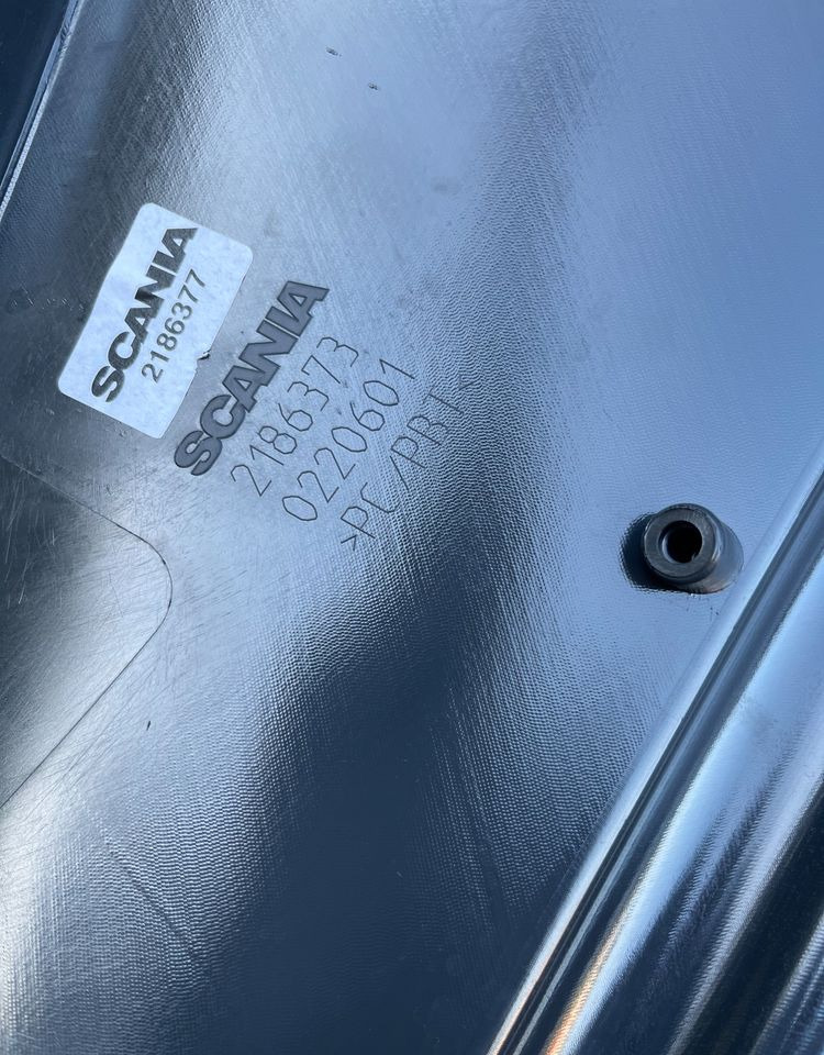 NOWE Nadkole Scania R błotnik chlapacz - Karosszéria és külső - Teherautó: 3 kép. NOWE Nadkole Scania R błotnik chlapacz - Karosszéria és külső - Teherautó: 3 kép.