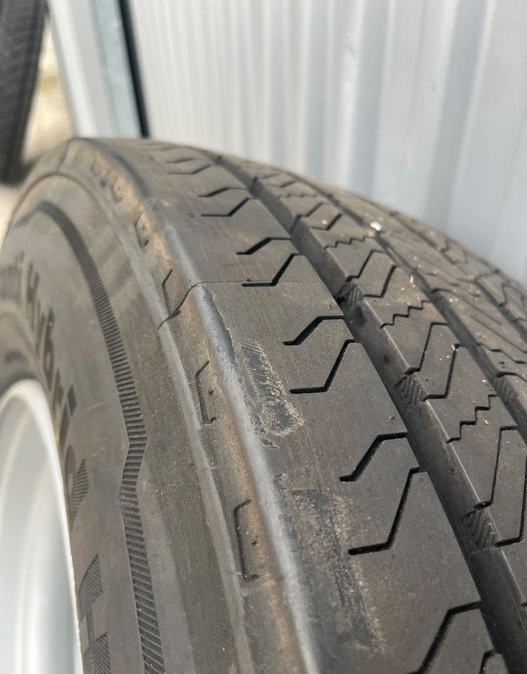 Új Gumiabroncsok és felnik - Teherautó NOWE koło opona Continental Hybrid HS3 265/70R 19.5: 6 kép. Új Gumiabroncsok és felnik - Teherautó NOWE koło opona Continental Hybrid HS3 265/70R 19.5: 6 kép.