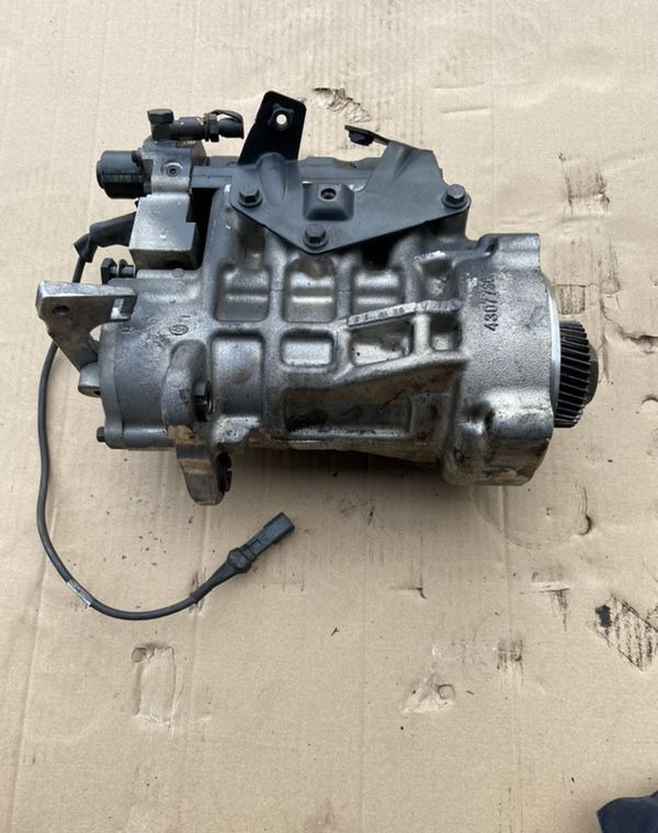 Pompa wysokiego ciśnienia Scania R V8 pompa paliwa - Üzemanyag szivattyú - Teherautó: 2 kép. Pompa wysokiego ciśnienia Scania R V8 pompa paliwa - Üzemanyag szivattyú - Teherautó: 2 kép.