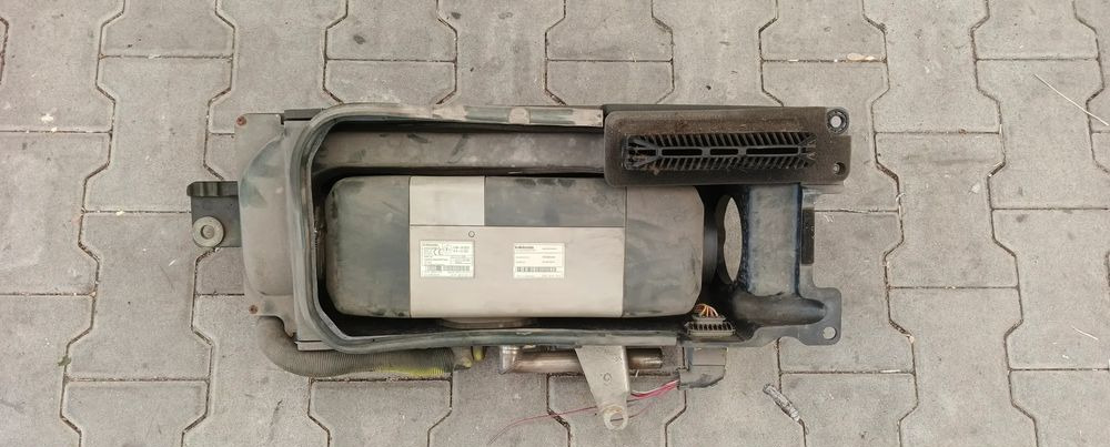 RENAULT GAMA T WEBASTO OGRZEWANIE POSTOJOWE AIR TOP EVO 3900 - Fűtés/ Szellőzés gep - Teherautó: 1 kép. RENAULT GAMA T WEBASTO OGRZEWANIE POSTOJOWE AIR TOP EVO 3900 - Fűtés/ Szellőzés gep - Teherautó: 1 kép.