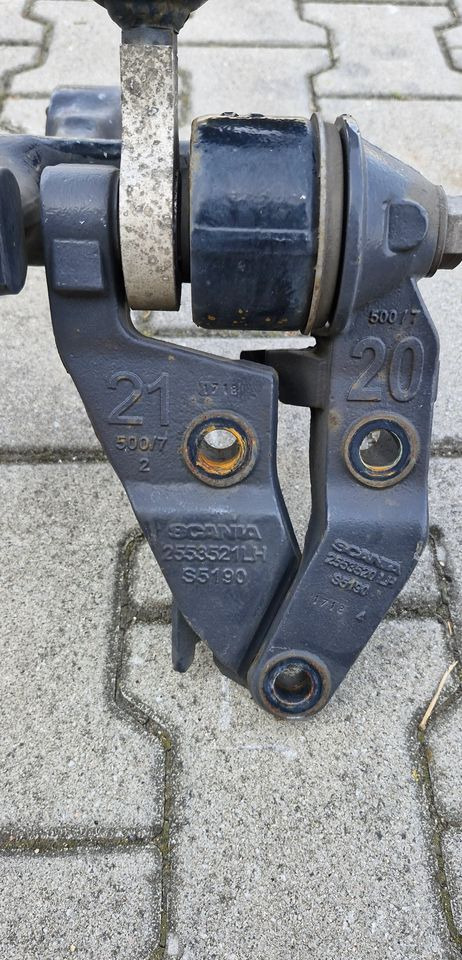 SCANIA P NGT WYWROT KABINY ZAWIESZENIE - Fülke felfüggesztés: 2 kép. SCANIA P NGT WYWROT KABINY ZAWIESZENIE - Fülke felfüggesztés: 2 kép.