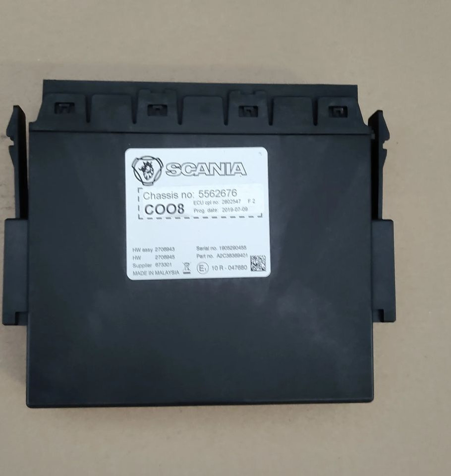 SCANIA R S KOORDYNATOR COO8 2706943 2706945 - ECU - Teherautó: 1 kép. SCANIA R S KOORDYNATOR COO8 2706943 2706945 - ECU - Teherautó: 1 kép.